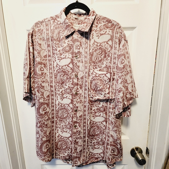 Yves Saint Laurent Menswear Top Size L (I think)